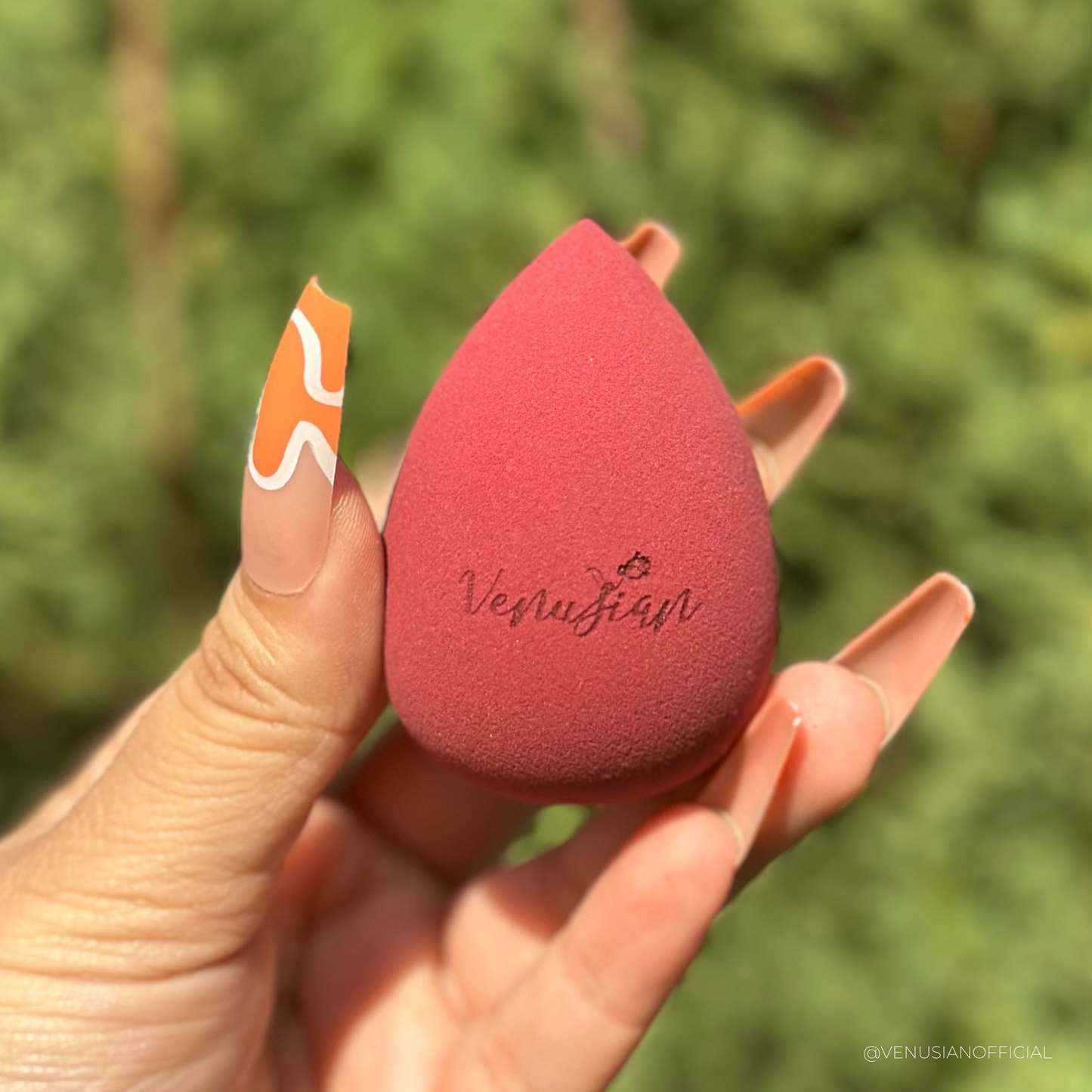 Glowing Goddess Beauty Sponge